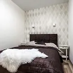 Comfortable * إلفيف